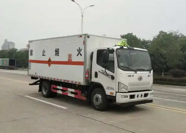 安泽爆破器材运输车可以上高速吗？